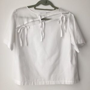 MEG white cotton tie-neck top sz Med- like NEW!